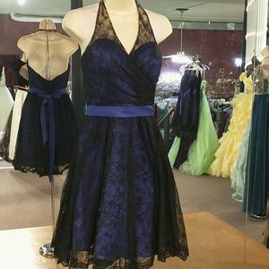 Adagio by Karishma short lace dress